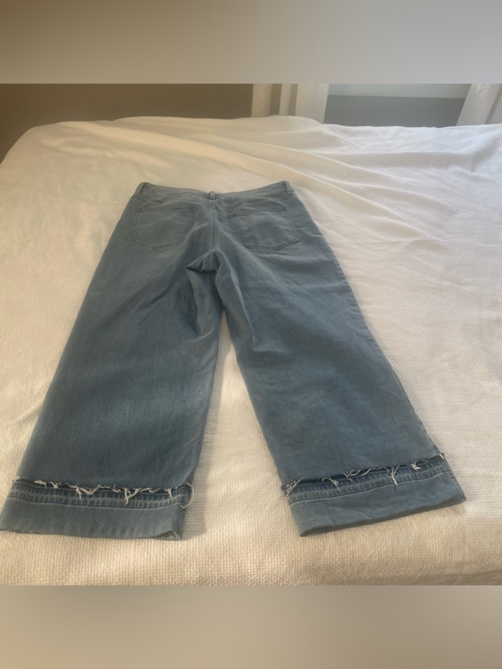 Talbots Wide Leg Jeans w/ Elvis Cuff (raw hem) size 12P $30 - Picture 4 of 6